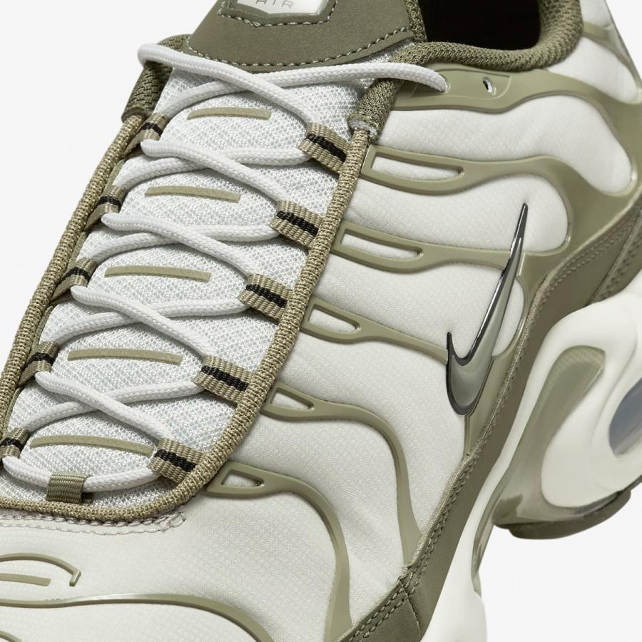 NIKE（ナイキ） エア マックス プラス [AIR MAX PLUS] ライトボーン 