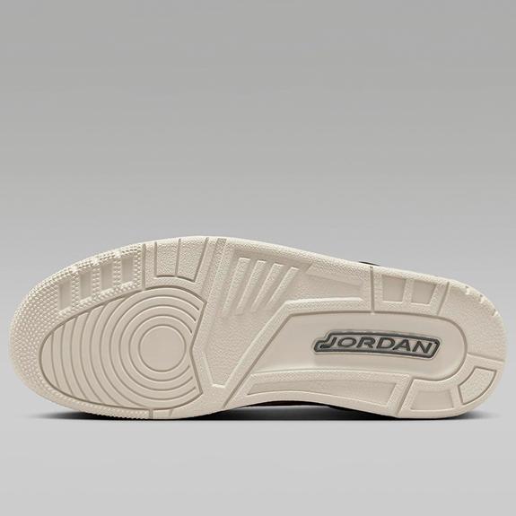 NIKE（ナイキ） ジョーダン スパイジーク LOW [JORDAN SPIZIKE LOW