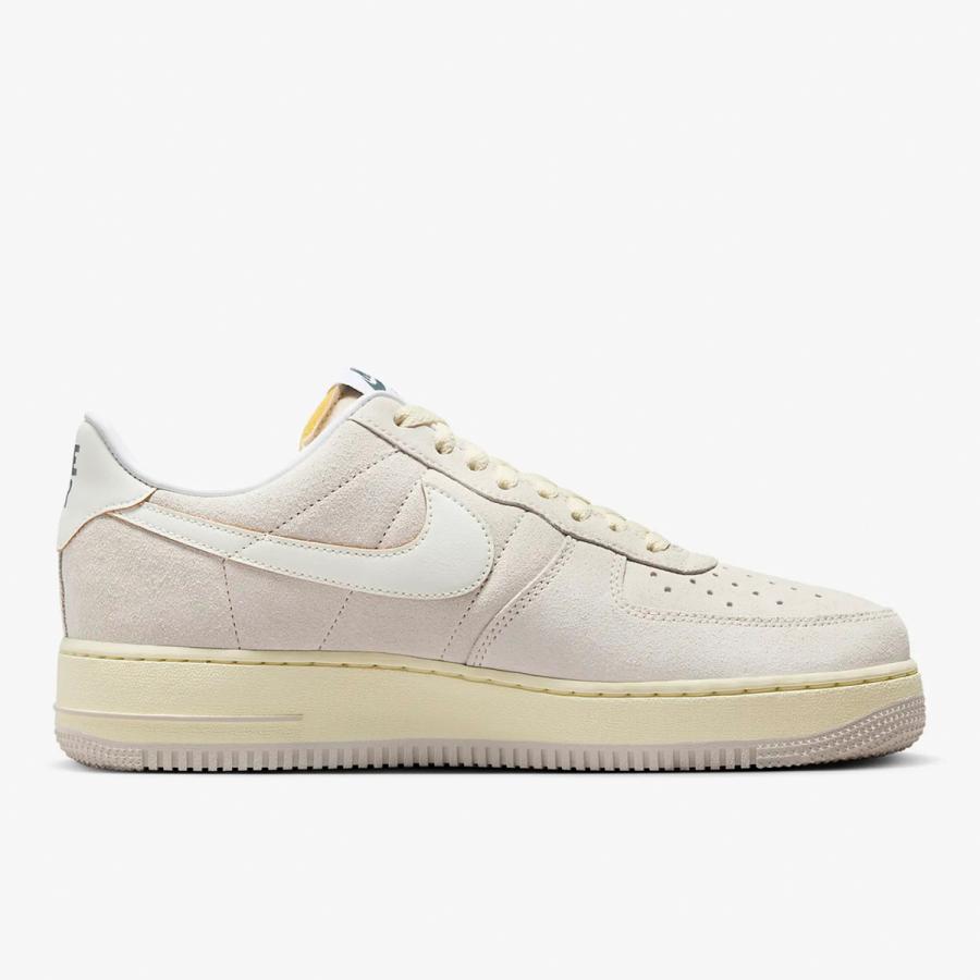 NIKE（ナイキ） エア フォース 1 '07 [AIR FORCE 1 '07] ライトオール