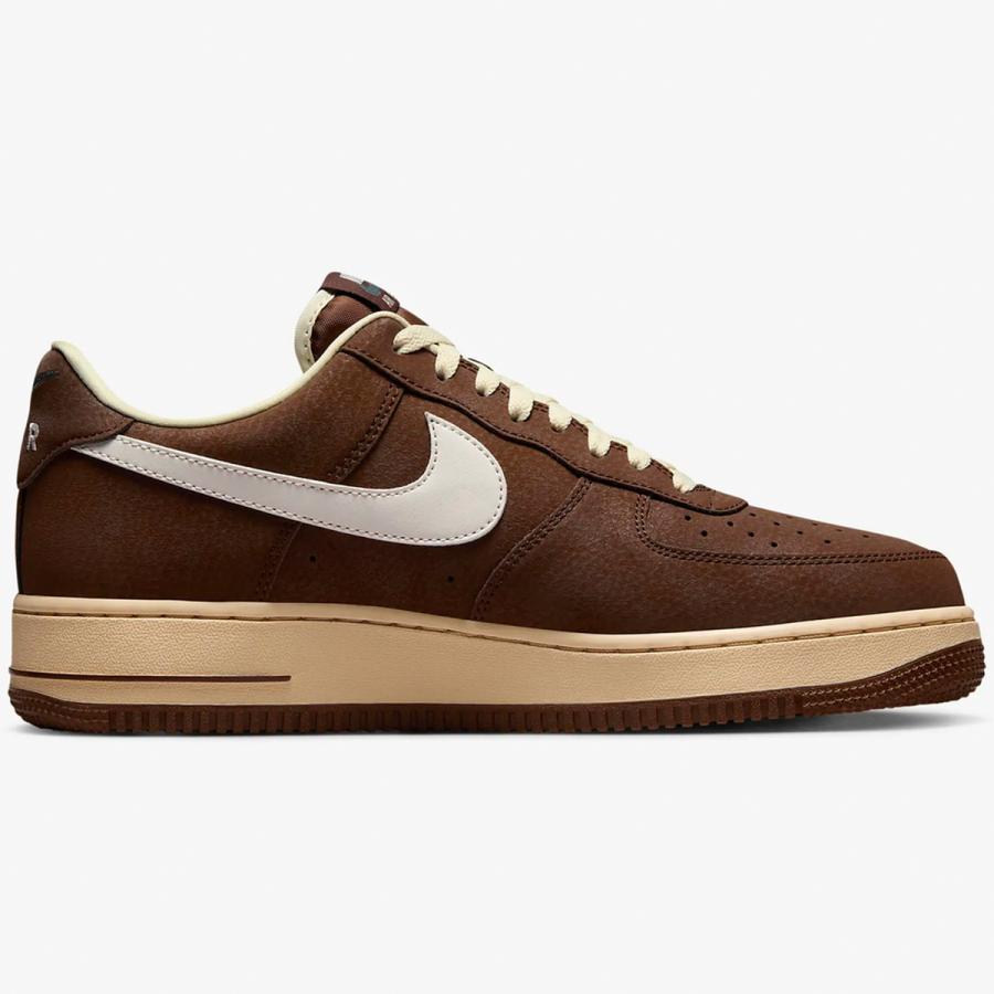 NIKE（ナイキ） エア フォース 1 '07 [AIR FORCE 1 '07] カカオワオ