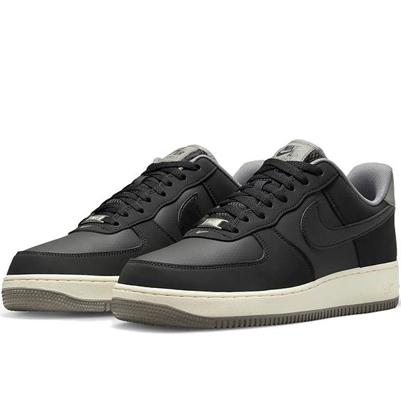 [ナイキ] エア フォース 1 '07 LV8 [AIR FORCE 1 '07 LV8] ブラック/ブラック/ホワイト FZ5225-001 NIKE（ナイキ） エア フォース 1 '07 LV8 [AIR FORCE 1 '07 LV8