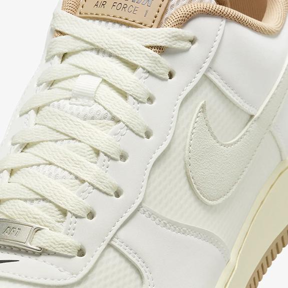 NIKE（ナイキ） エア フォース 1 '07 LV8 [AIR FORCE 1 '07 LV8