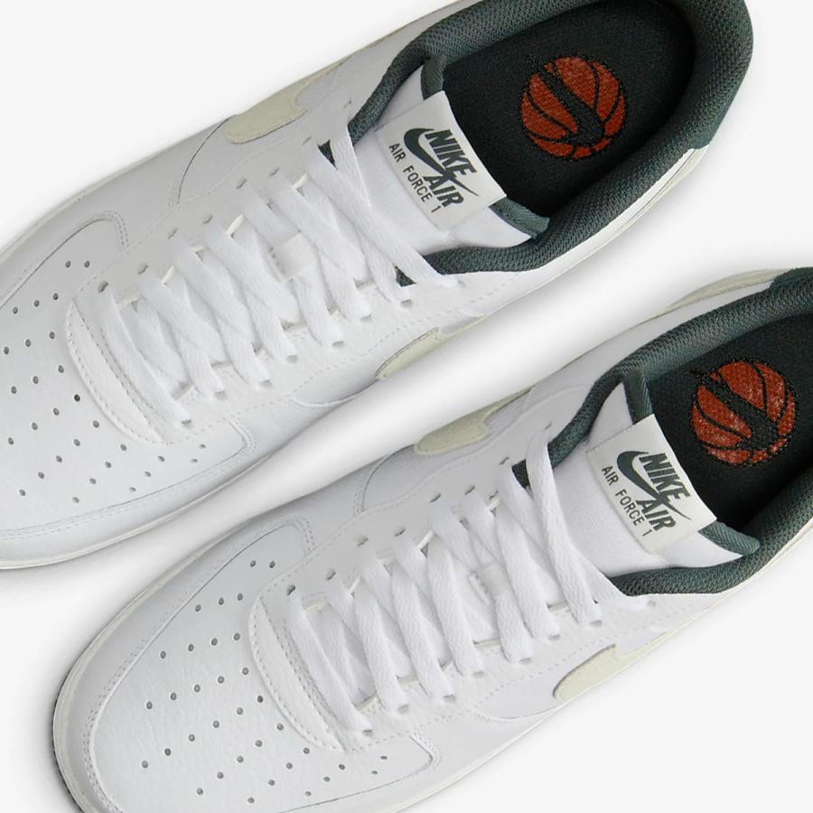 NIKE（ナイキ） エア フォース 1 '07 LV8 COB[AIR FORCE 1 '07 LV8 COB