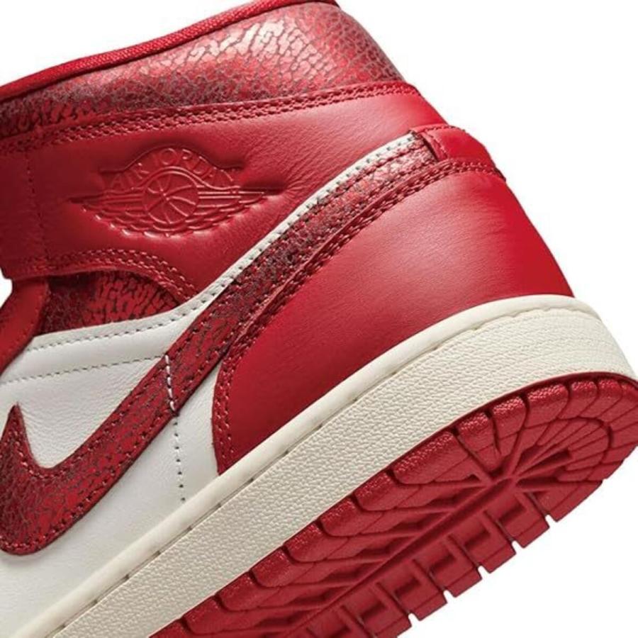 NIKE（ナイキ） エア ジョーダン 1 ミッド SE [AIR JORDAN 1 MID SE