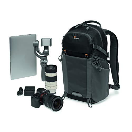 ベスト商品 ヴァイテックイメージング Lowepro ロープロ カメラリュックフォトアクティブ BP200AW 22L レンズ付ミラーレスカメラ+交換レンズ1本+