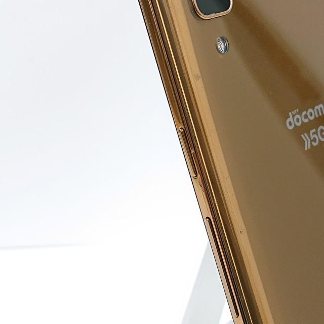 arrows NX9 F-52A docomo ゴールド 送料無料 即決 本体 c02223