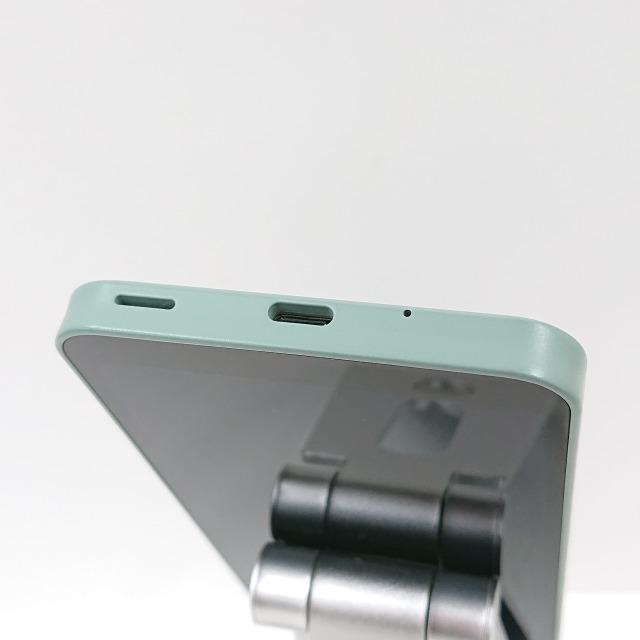 AQUOS wish SHG06 au オリーブグリーン 送料無料 即決 本体 c04461