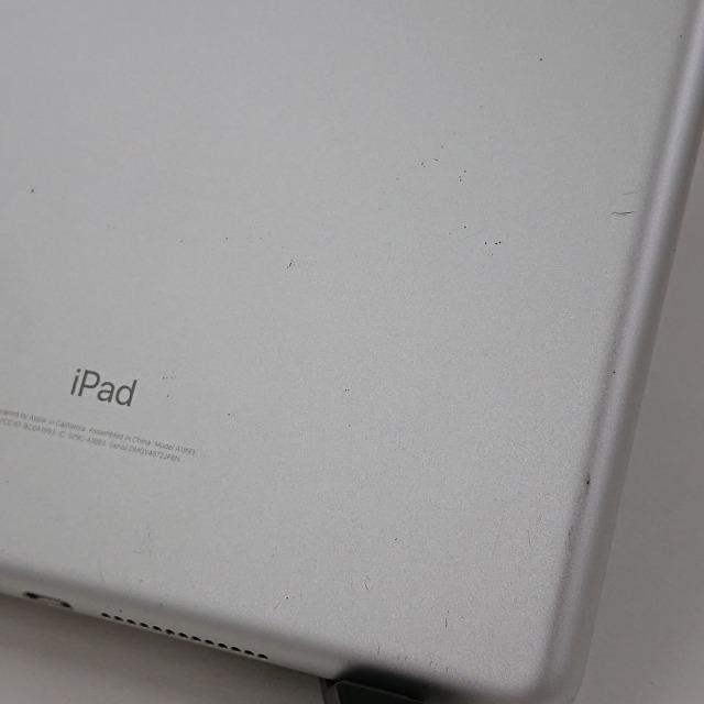 iPad 第6世代 128GB Wi-Fiモデル シルバー 送料無料 即決 本体