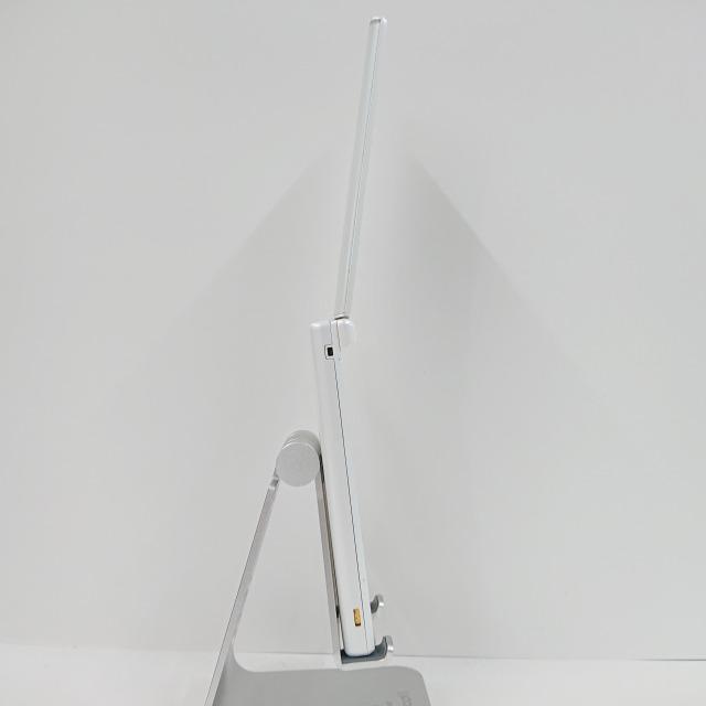 京セラ - DIGNOケータイ２　白 NP701KC DIGNO® ケータイ2 | 製品情報 | スマートフォン・携帯電話 | 京セラ