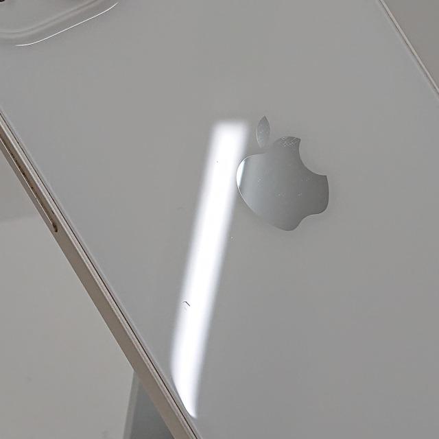 iPhone13 128GB SIMフリー スターライト 送料無料 即決 本体 c09183