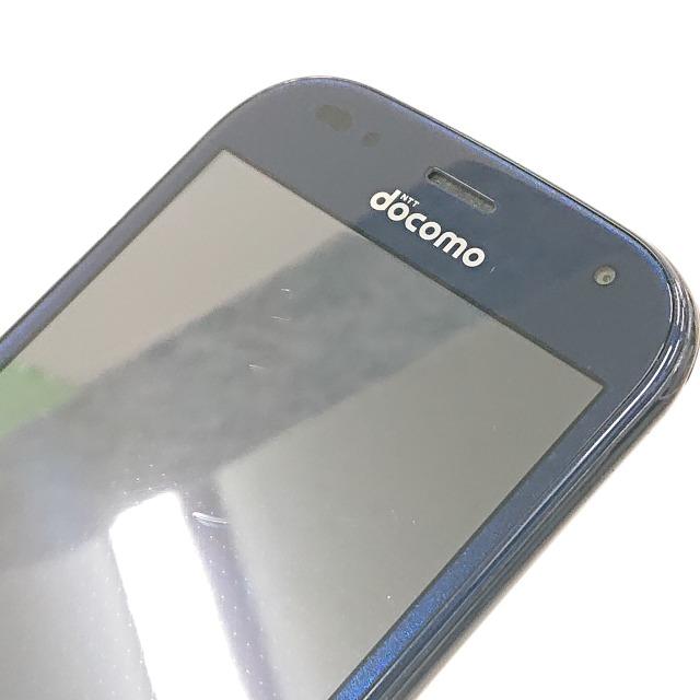 らくらくスマートフォン F-42A ドコモ ネイビー 送料無料 即決 本体