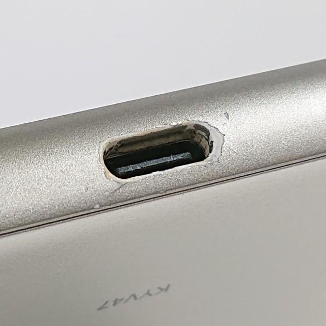 BASIO4 KYV47 au シャンパンゴールド 送料無料 即決 本体 c11029