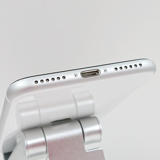 iPhoneSE 第2世代 64GB SIMフリー ホワイト 送料無料 即決 本体 c11095
