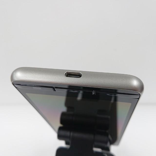 BASIO4 KYV47-u UQ シャンパンゴールド 送料無料 即決 本体