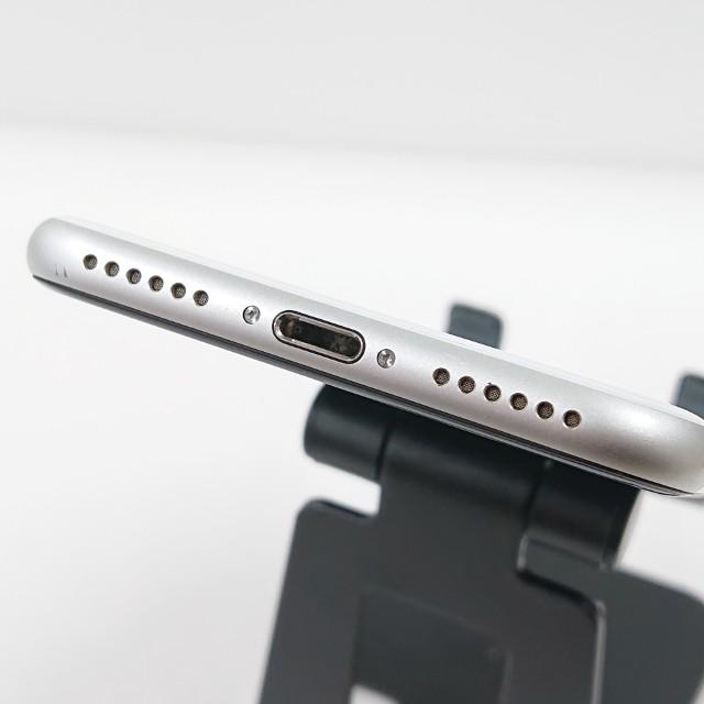 iPhoneSE 第2世代 128GB SIMフリー ホワイト 送料無料 即決 本体