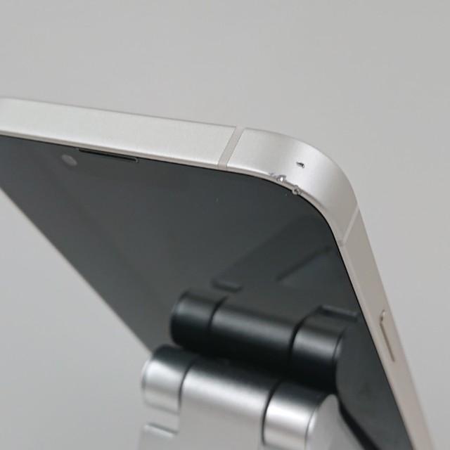 iPhone13 256GB ドコモ スターライト 送料無料 即決 本体 c11901