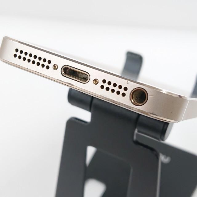 iPhone5s 16GB ドコモ ゴールド 送料無料 即決 本体 c11936 : アーク 