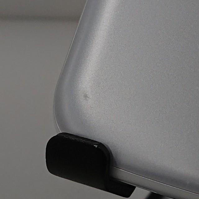 らくらくスマートフォン F-52B ドコモ ホワイト 送料無料 即決 本体