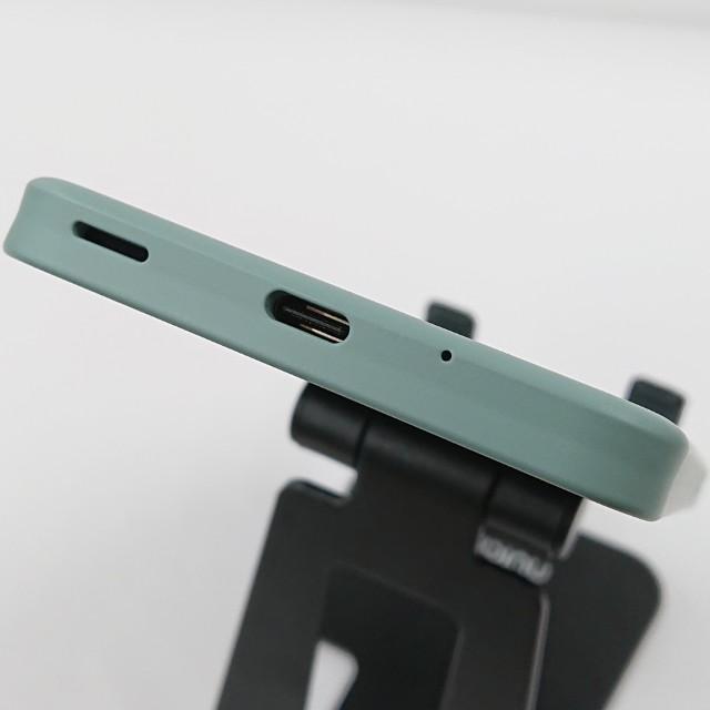 AQUOS wish SHG06 au オリーブグリーン 送料無料 即決 本体 c12146