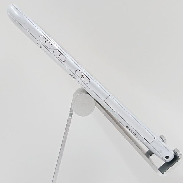 らくらくスマートフォン F-42A ドコモ ホワイト 送料無料 即決 本体