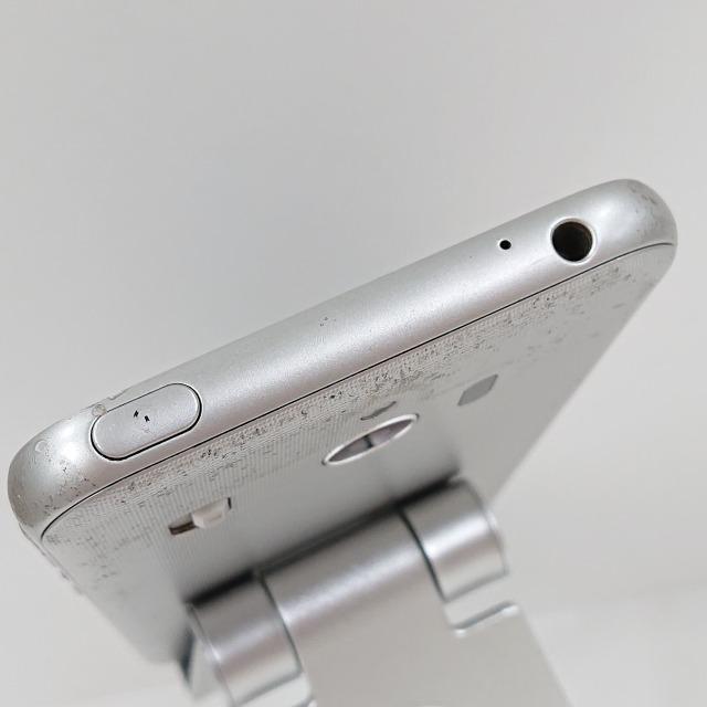シルバー スマートフォン 4シルバー シンプルスマホ4 704SH SoftBank シャンパンシルバー 送料無料 即決