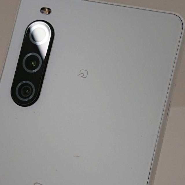Xperia 10 V SO-52D ドコモ ホワイト 送料無料 即決 本体 c13299