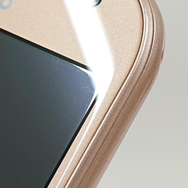 らくらくスマートフォン me F-01L ドコモ ゴールド 送料無料 即決 本体