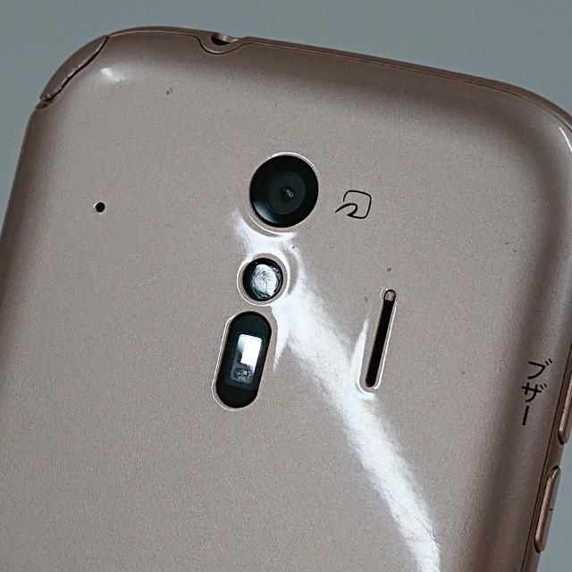 らくらくスマートフォン me F-01L ドコモ ゴールド 送料無料 即決 本体