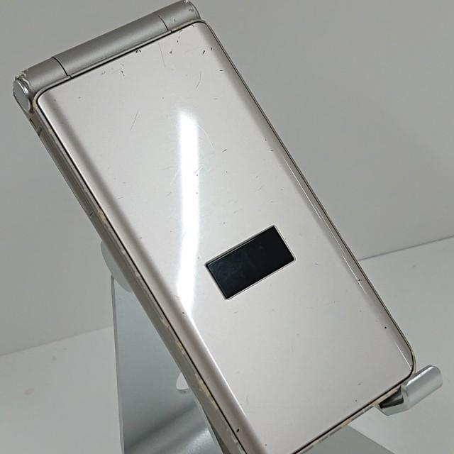 arrows ケータイ ベーシック F-41C ドコモ ゴールド 送料無料 即決