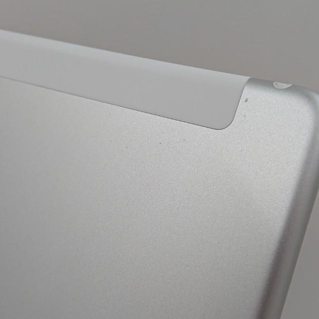 iPad Air 2 Wi-Fi + Cellular 128GB ドコモ シルバー 送料無料 即決