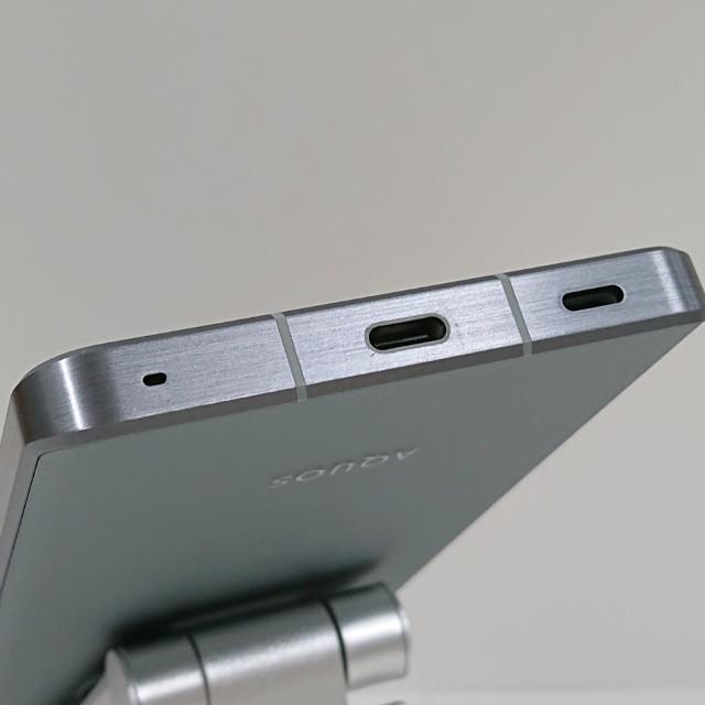 AQUOS R7 A202SH SoftBank シルバー 送料無料 即決 本体 c15058