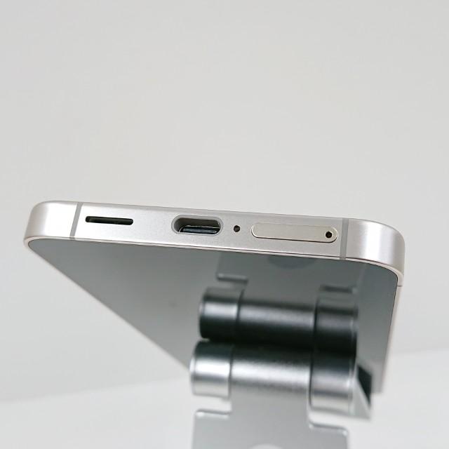【極美品】Samsung Galaxy S24 アンバーイエロー ケース付き SAMSUNG（サムスン） (再生新品) Samsung Galaxy S24 [5G