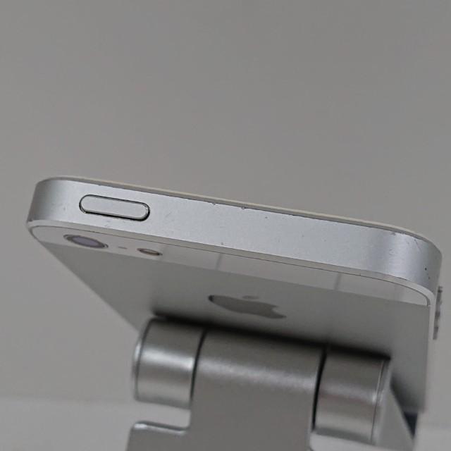 iPhone5 16GB au ホワイト&シルバー 送料無料 即決 本体 c15219