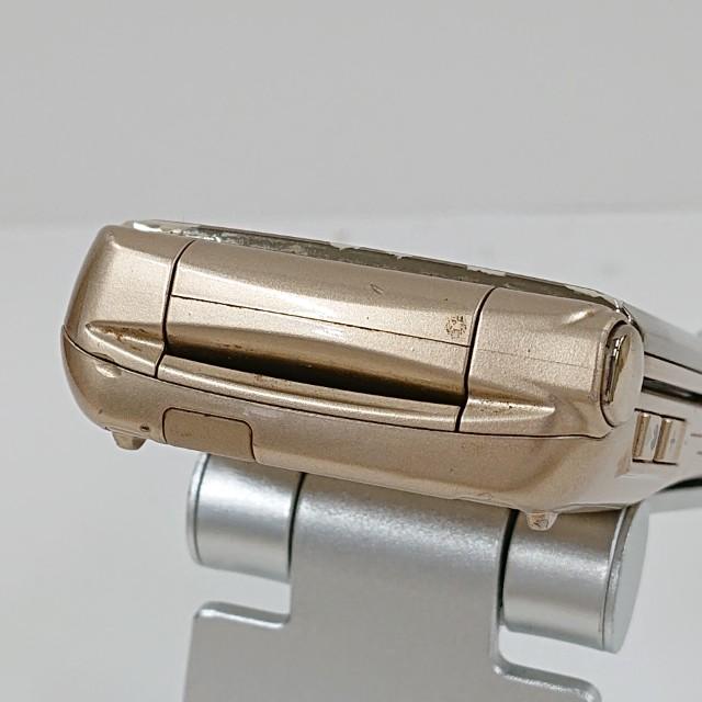 らくらくホン7 F-09B ドコモ ゴールド 送料無料 即決 本体 c15761