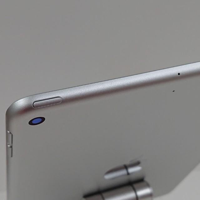 iPad mini 第5世代 64GB SIMフリー シルバー 送料無料 値引可 iPad mini 第5世代 2019 セルラーモデル SIMフリー 64gb