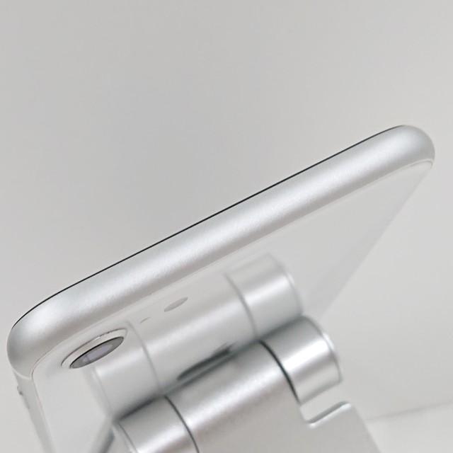 iPhoneSE 第2世代 64GB ドコモ ホワイト 送料無料 即決 本体 c16081