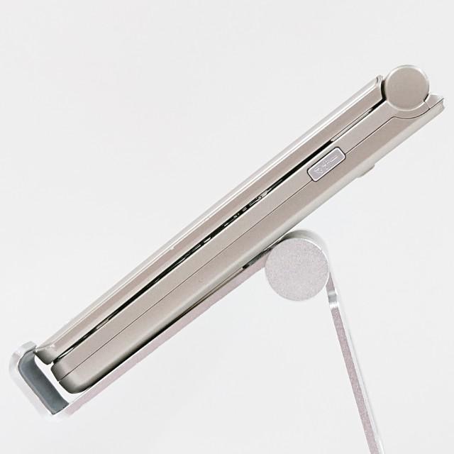 arrows ケータイ ベーシック F-41C ドコモ ゴールド 送料無料 即決