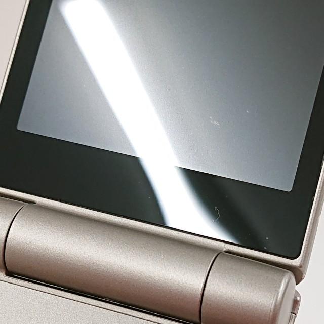 arrows ケータイ ベーシック F-41C ドコモ ゴールド 送料無料 即決