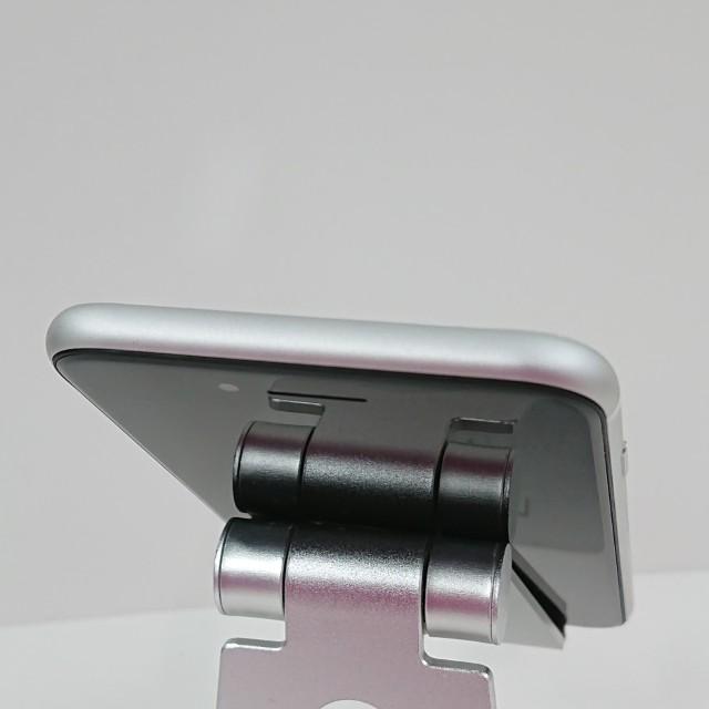 iPhoneSE 第2世代 64GB ドコモ ホワイト 送料無料 即決 本体 c16364