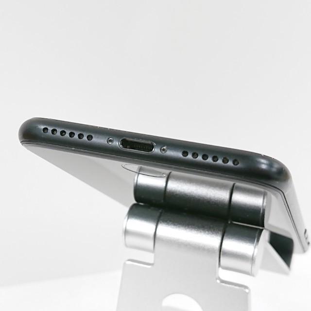 iPhoneSE 第2世代 64GB ドコモ ブラック 送料無料 即決 本体 c16393