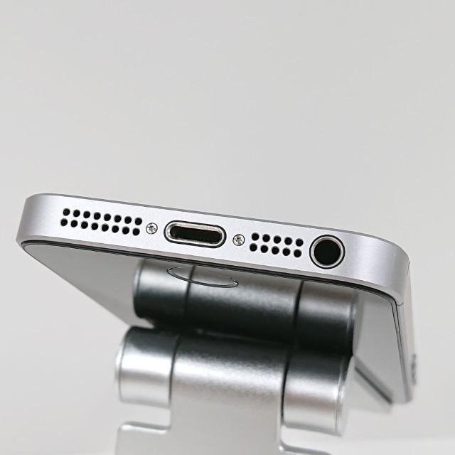 iPhoneSE 128GB SIMフリー スペースグレイ 送料無料 即決 本体 c16705