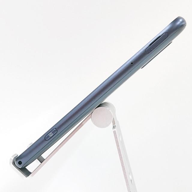 らくらくスマートフォン F-53E ドコモ ネイビー 送料無料 即決 本体