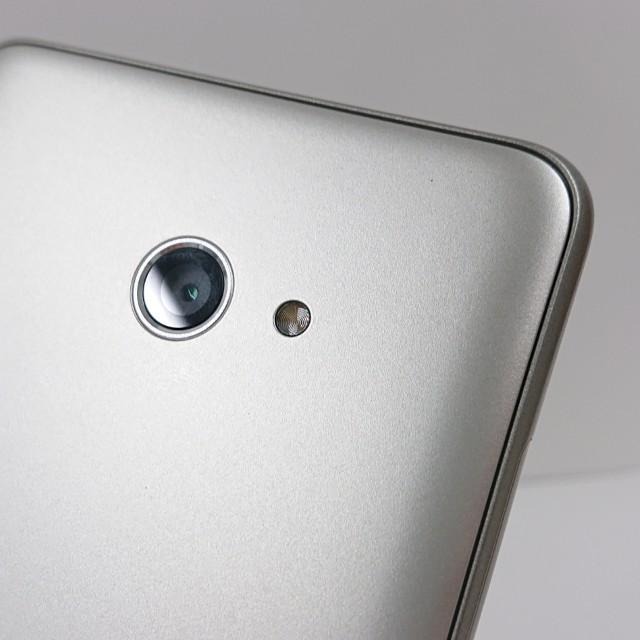 BASIO4 KYV47 au シャンパンゴールド 送料無料 即決 本体 c17429