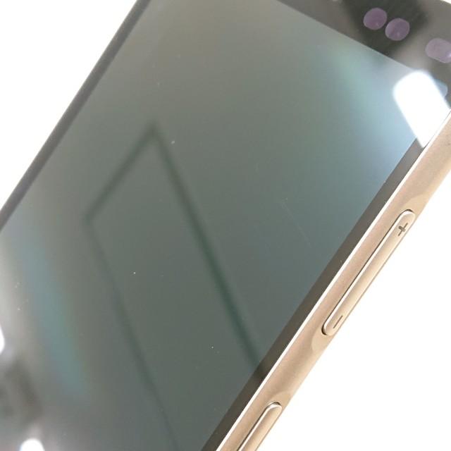BASIO4 KYV47 au シャンパンゴールド 送料無料 即決 本体 c17440