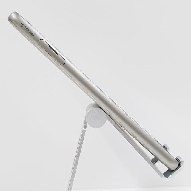 BASIO4 KYV47-u UQ シャンパンゴールド 送料無料 即決 本体