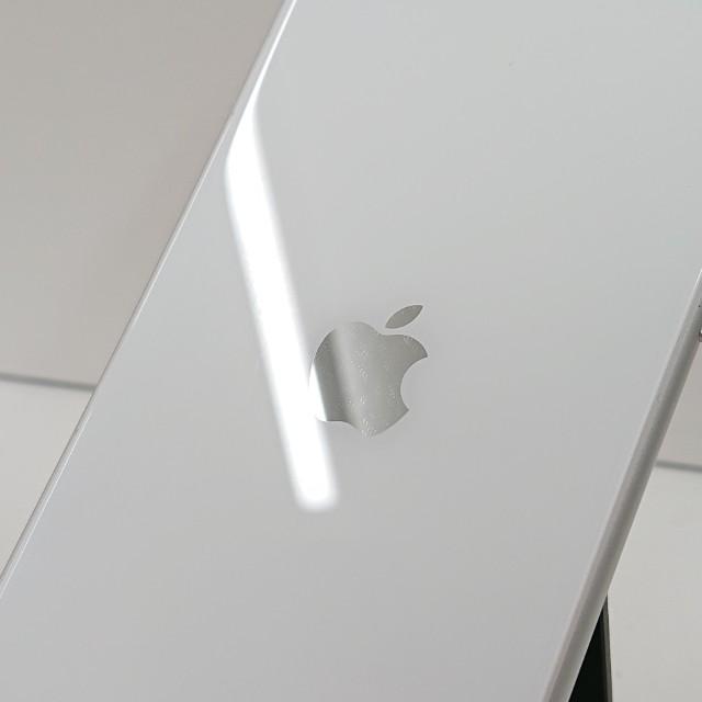 iPhoneSE 第2世代 64GB ドコモ ホワイト 送料無料 即決 本体 c17962