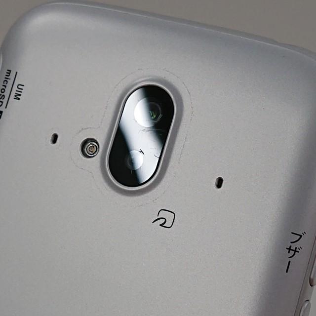 らくらくスマートフォン F-52B ドコモ ホワイト 送料無料 即決 本体