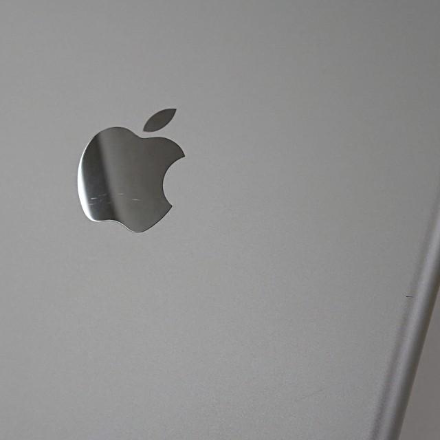 iPad 第6世代 Wi-Fi+Cellular 32GB au シルバー 送料無料 即決 本体