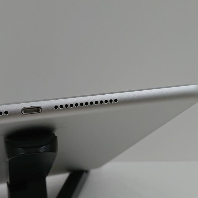 iPad 第6世代 Wi-Fi+Cellular 32GB SIMフリー シルバー 送料無料 即決