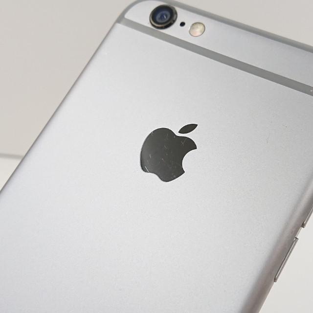 iPhone6 32GB SIMフリー スペースグレイ 送料無料 即決 本体 c18490